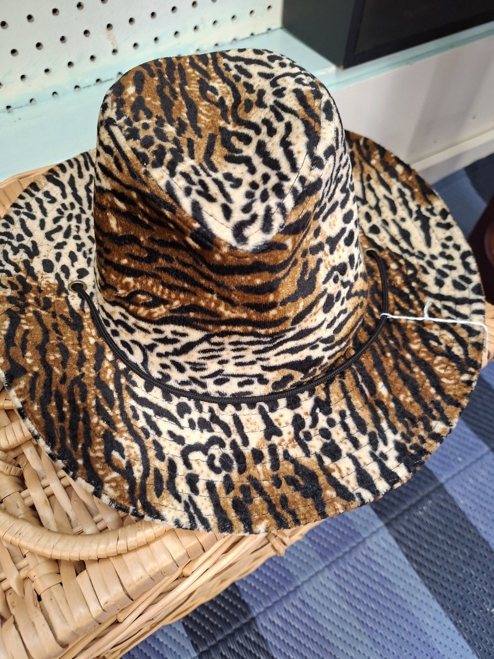 Tiger-Print Wide Brim Fedora Hat in Brown and Cream